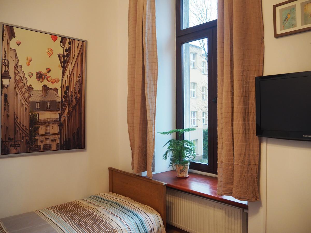 Pokoje Goscinne P.O.W. 17 Łódź Kültér fotó